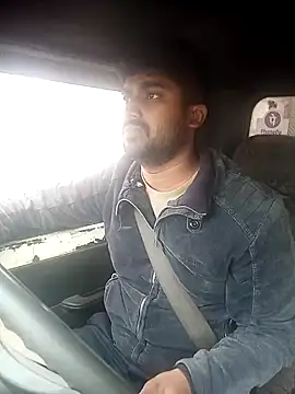 Snapshot of Driver-naru chatting on 23, 1, 2025 Driver-naru online show from 23, 1, 2025