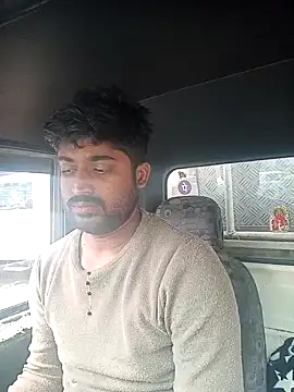 Snapshot of Driver-naru chatting on 30, 1, 2025 Driver-naru online show from 30, 1, 2025