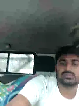 Snapshot of Driver-naru chatting on 4, 10, 2025 Driver-naru online show from 4, 10, 2025