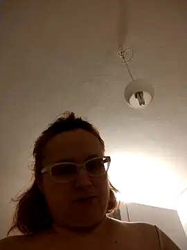 Snapshot of She-devilx chatting on 24, 5, 2026 She-devilx online show from 24, 5, 2026