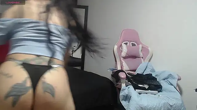 Jessica Dove online show from 25, 7, 2026