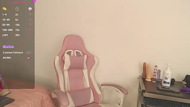 Jessica Dove online show from 28, 7, 2026