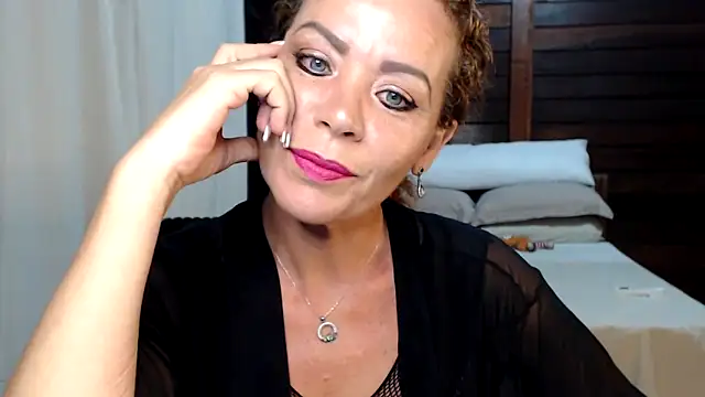 BarbaraDominatrix online show from 12, 6, 2026