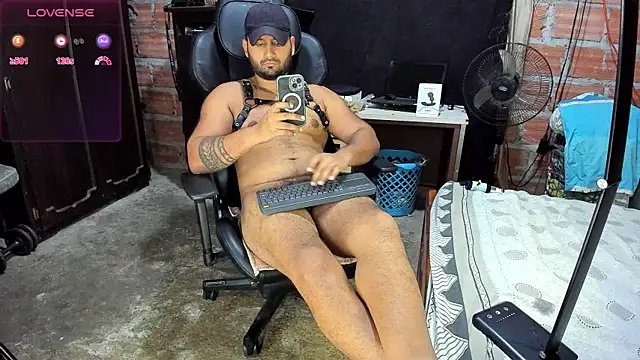 Snapshot of Imperion_king chatting on 2, 12, 2024 Imperion king online show from 2, 12, 2024