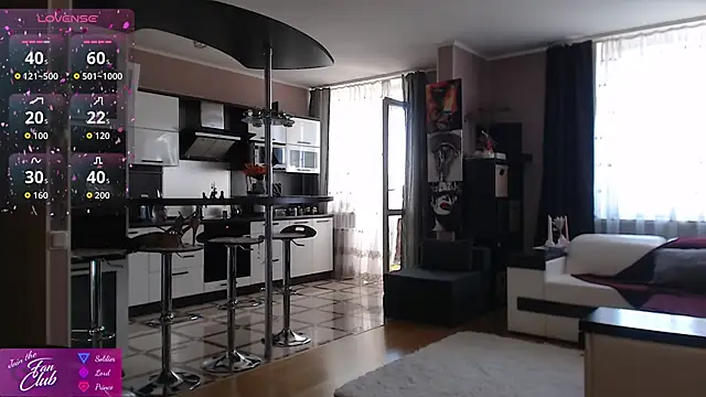 roxana brooks online show from 9, 4, 2026