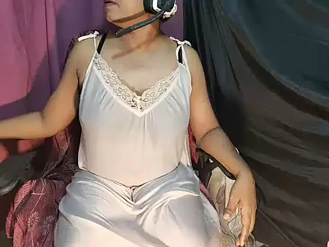 Snapshot of shani-akki chatting on 22, 5, 2026 shani-akki online show from 22, 5, 2026