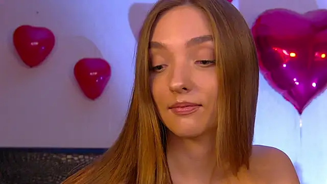 VirginieCruz online show from 10, 2, 2025