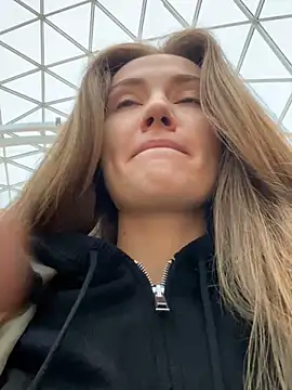 ValenciaShock online show from 13, 2, 2025