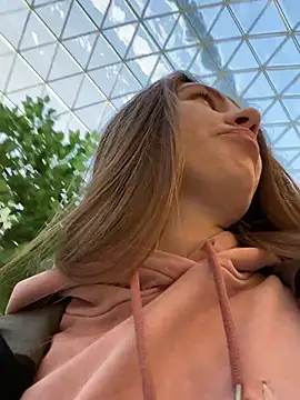 ValenciaShock online show from 19, 2, 2025