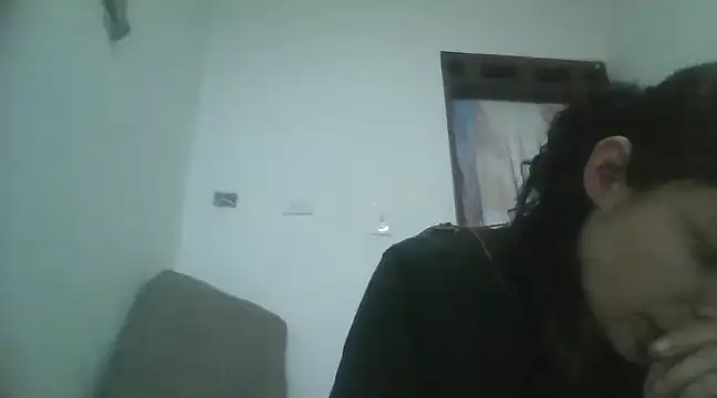 Snapshot of TamaraNauthy chatting on 29, 1, 2025 TamaraNauthy online show from 29, 1, 2025