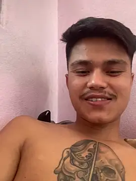 Hullax online show from 19, 4, 2026