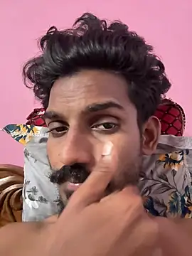 Snapshot of yo19boy chatting on 13, 2, 2026 yo19boy online show from 13, 2, 2026