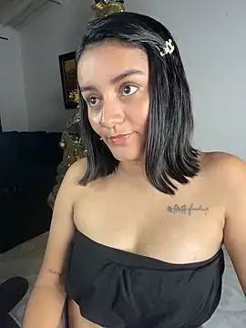 Snapshot of Lucia-Candy chatting on 13, 12, 2024 Lucia-Candy online show from 13, 12, 2024