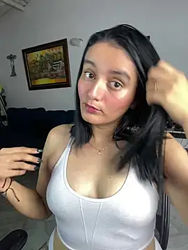 Snapshot of Lucia-Candy chatting on 21, 3, 2025 Lucia-Candy online show from 21, 3, 2025