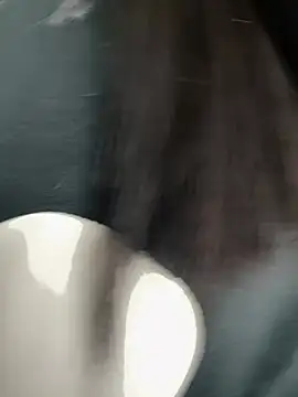 Lucia-Candy online show from 5, 7, 2026
