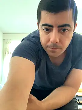 Snapshot of _Playboy_ chatting on 15, 9, 2025 Playboy online show from 15, 9, 2025