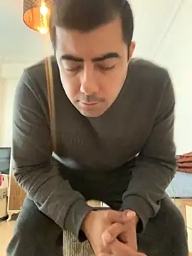 Snapshot of _Playboy_ chatting on 7, 11, 2025 Playboy online show from 7, 11, 2025