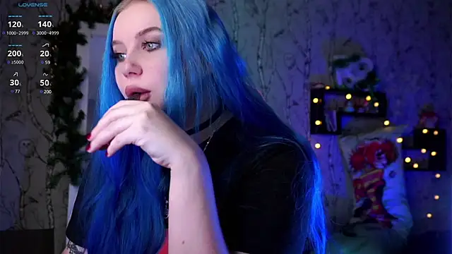 Moon Valkyrie online show from 4, 1, 2025