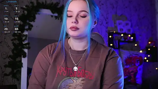 Moon Valkyrie online show from 23, 1, 2025