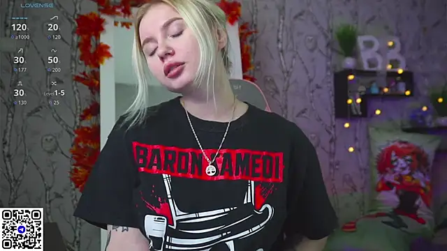 Moon Valkyrie online show from 19, 10, 2025