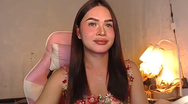 Ashely Lewis online show from 7, 1, 2025