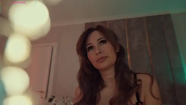 Snapshot of MilaDYstarlight chatting on 3, 10, 2025 MilaDYstarlight online show from 3, 10, 2025