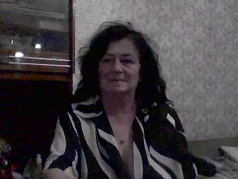 GypsiQueen2 online show from 18, 3, 2025