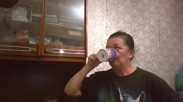 GypsiQueen2 online show from 27, 9, 2025