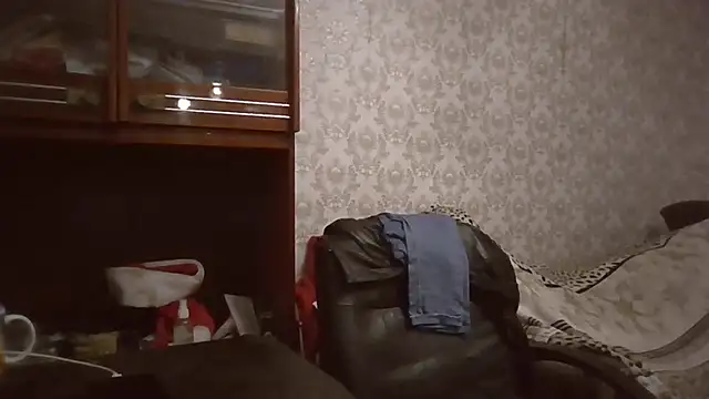 GypsiQueen2 online show from 2, 10, 2025