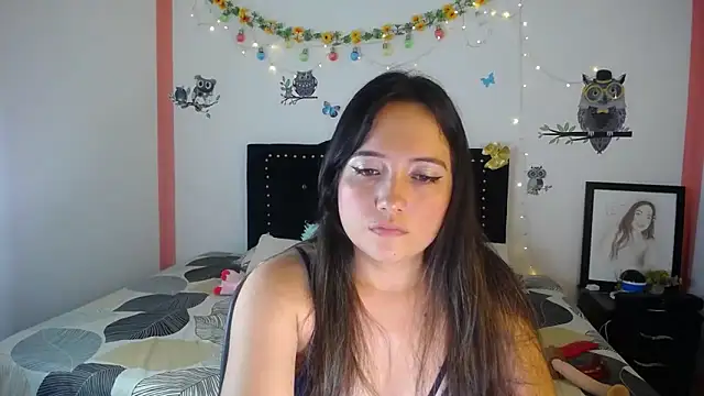 naughty girl 4u online show from 3, 1, 2025