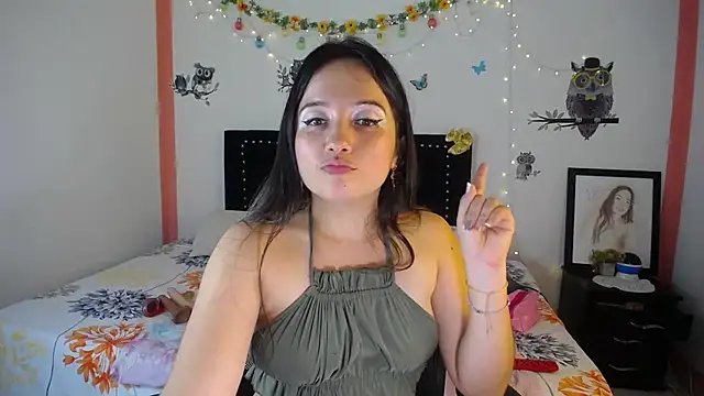 naughty girl 4u online show from 10, 1, 2025