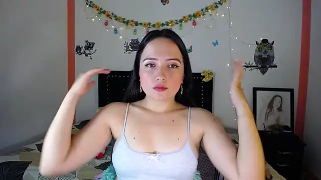 naughty girl 4u online show from 21, 1, 2025