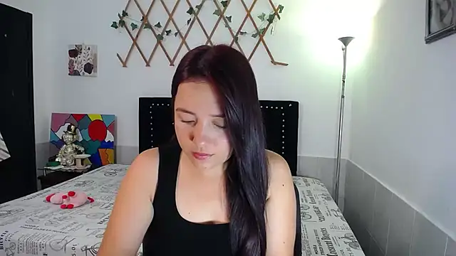 naughty girl 4u online show from 23, 6, 2026