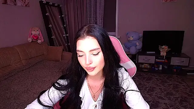   Malika   online show from 30, 9, 2025