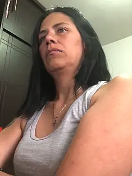 sharoon cheerry online show from 23, 10, 2025