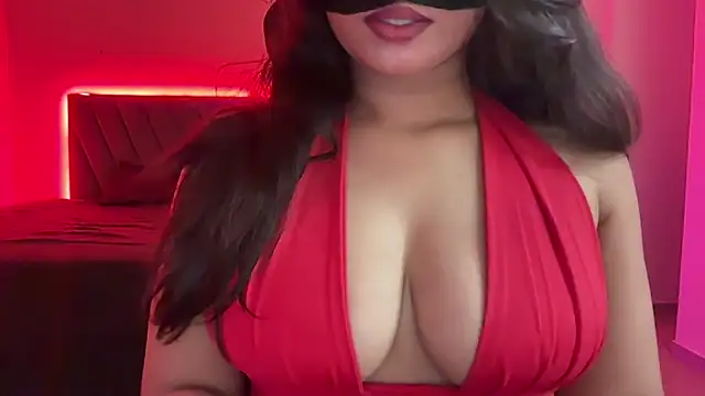 Hottie ishuu online show from 14, 4, 2026