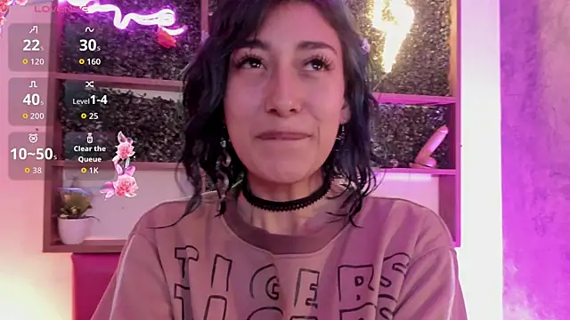 Scarlet wd18 online show from 3, 10, 2025