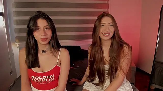 MERIDA TAYLOR online show from 24, 4, 2026