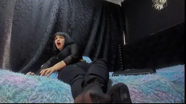 Snapshot of amareto_queen chatting on 24, 1, 2025 amareto queen online show from 24, 1, 2025