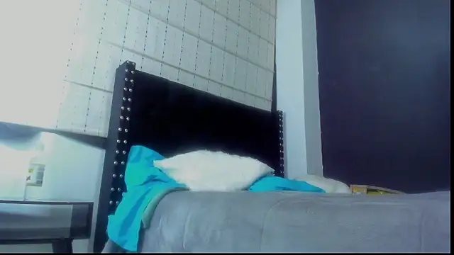 Snapshot of amareto_queen chatting on 22, 3, 2025 amareto queen online show from 22, 3, 2025