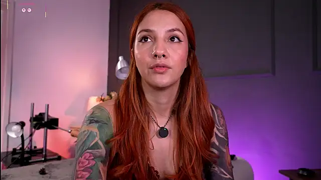 RedJasmine  online show from 28, 4, 2026