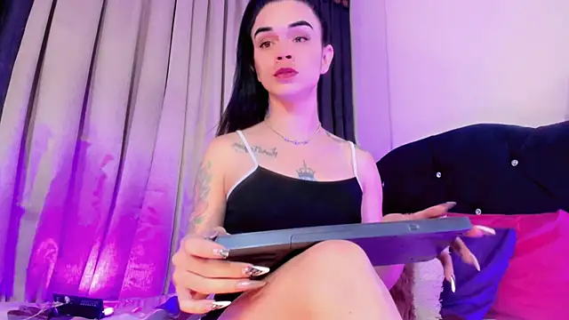 lesly xx online show from 23, 7, 2026
