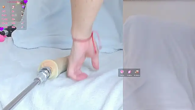 Soraya Davis online show from 23, 4, 2026