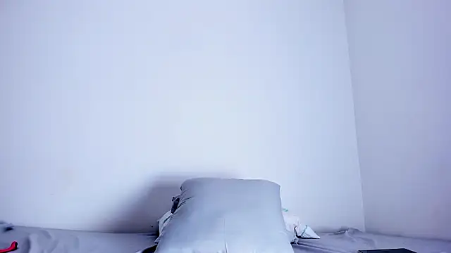 Skarleth69 online show from 5, 3, 2026