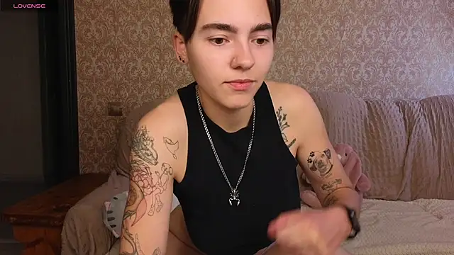 twobabesweet online show from 26, 7, 2026