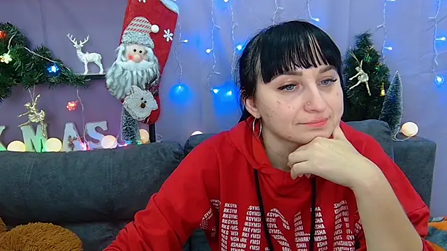 NinaFlawlees online show from 2, 12, 2024