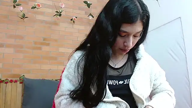Snapshot of adriscute chatting on 14, 6, 2026 adriscute online show from 14, 6, 2026