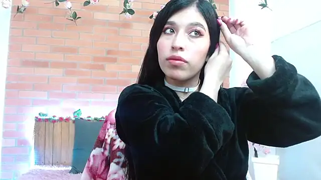 Snapshot of adriscute chatting on 19, 6, 2026 adriscute online show from 19, 6, 2026