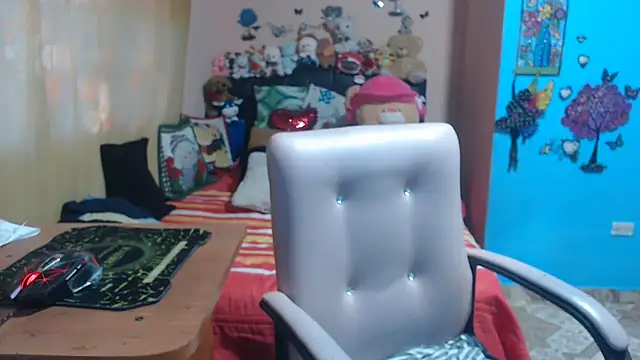 milfeddy  online show from 8, 11, 2025