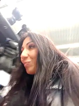 LeticiaWoods online show from 22, 12, 2024